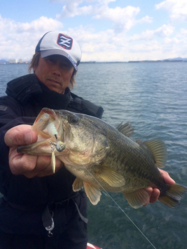 o0960128013884435256