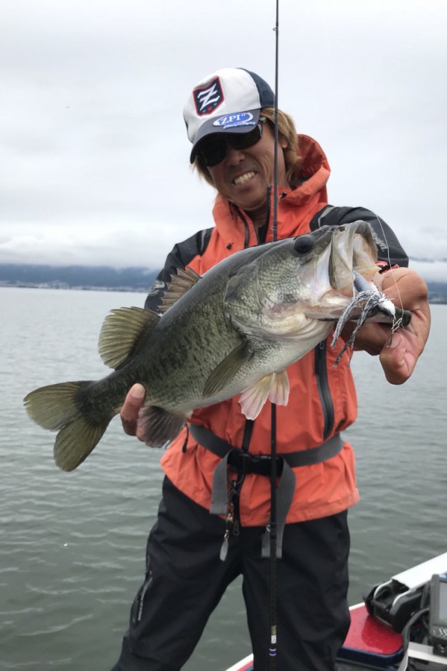 o1044156814052748636