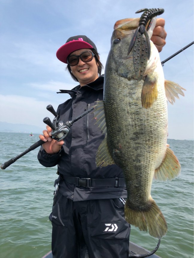 o0800106614176061487