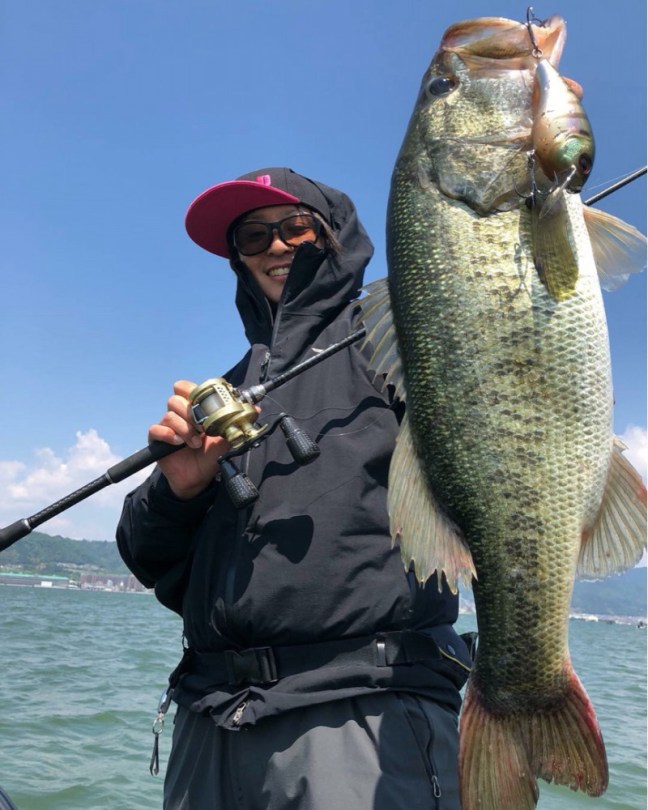 o0864108014183711142