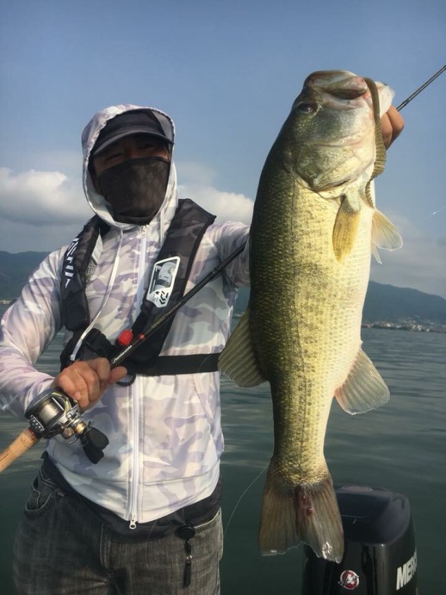 o0720096014235914768