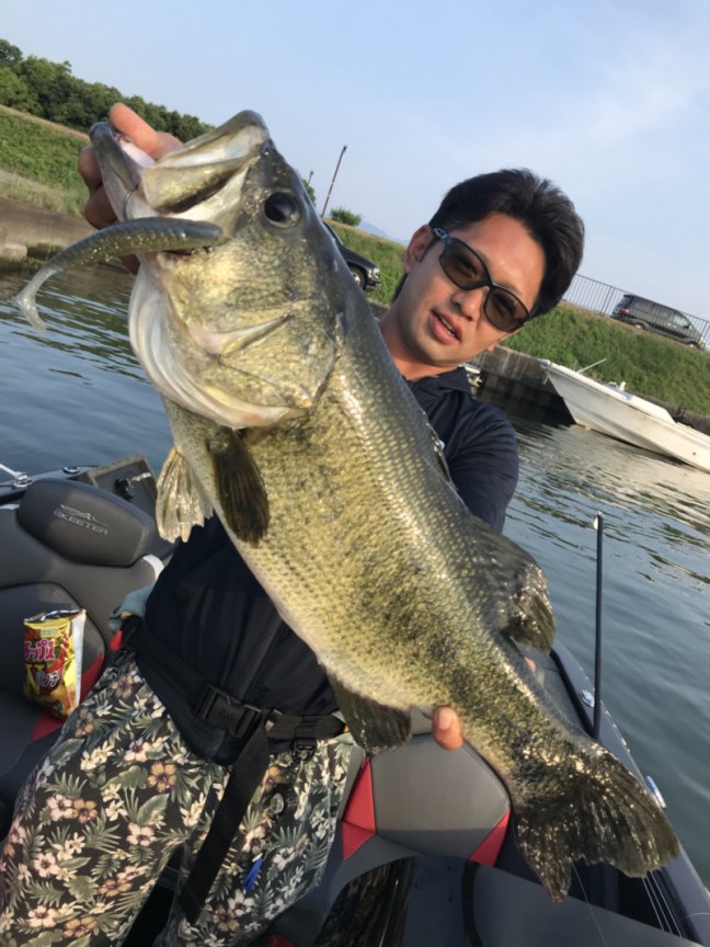 o1108147814231375972