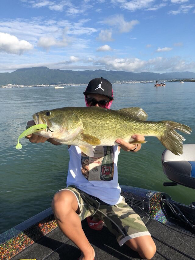 o0640085414249731793